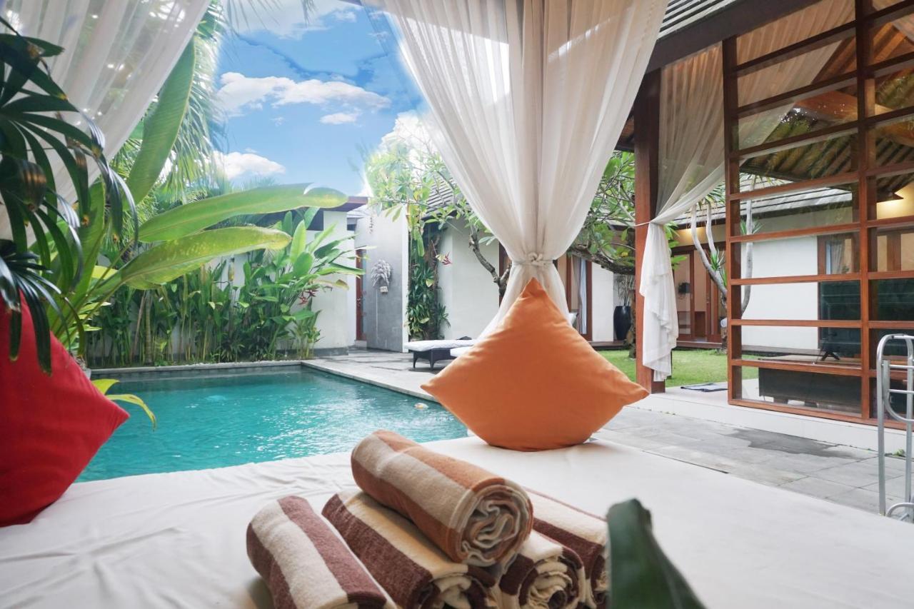 Nil Villa Seminyak Exteriör bild