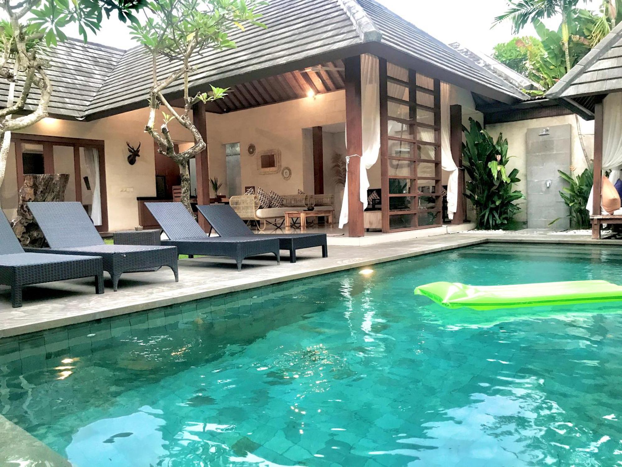 Nil Villa Seminyak Exteriör bild
