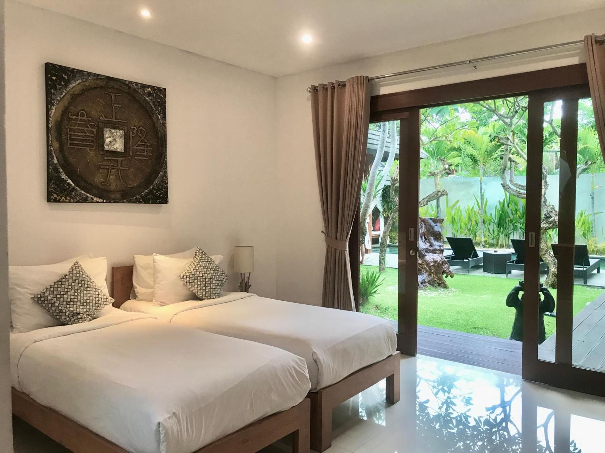 Nil Villa Seminyak Exteriör bild