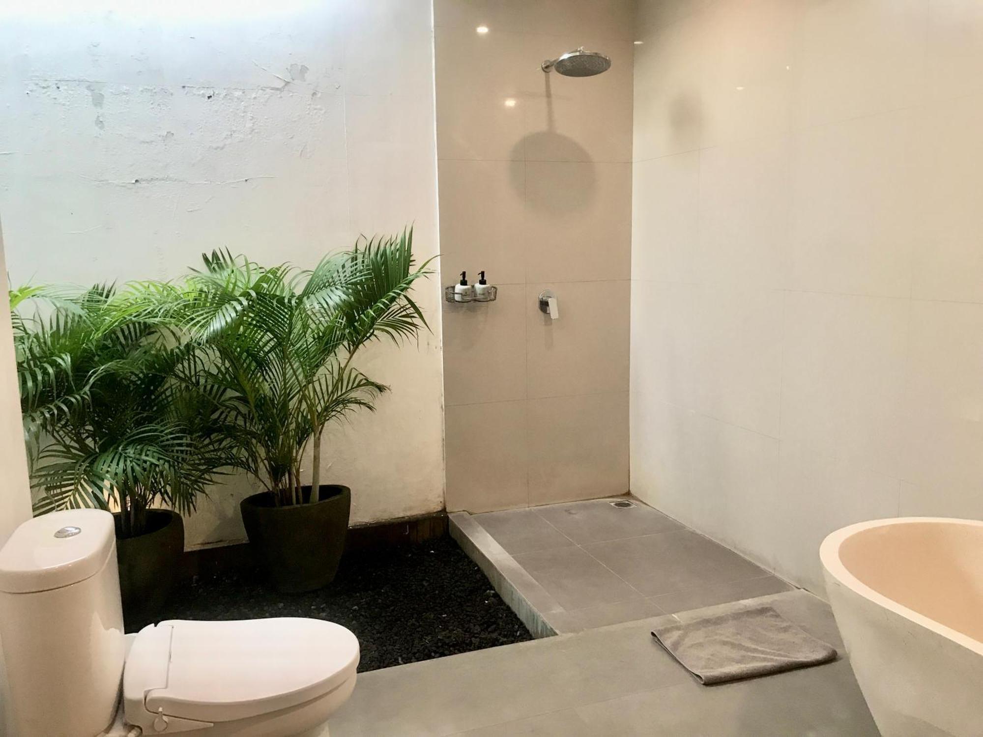Nil Villa Seminyak Exteriör bild
