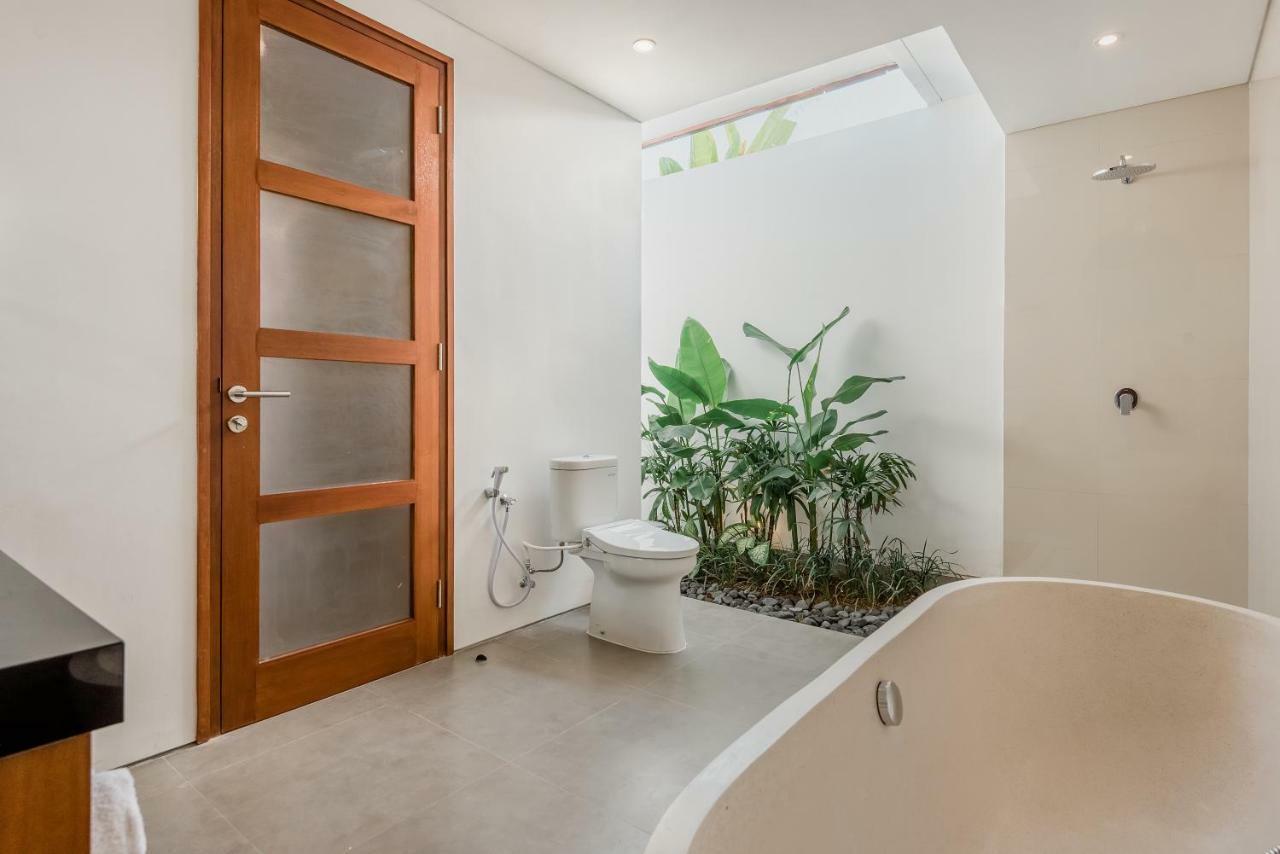 Nil Villa Seminyak Exteriör bild